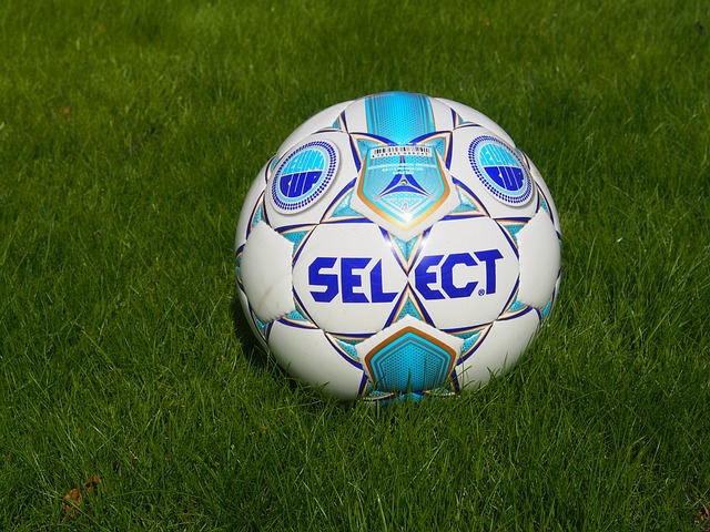 赛场上游刃 赛场上游刃